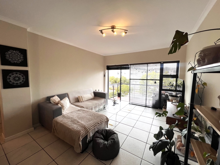 2 Bedroom Property for Sale in Royal Ascot Western Cape